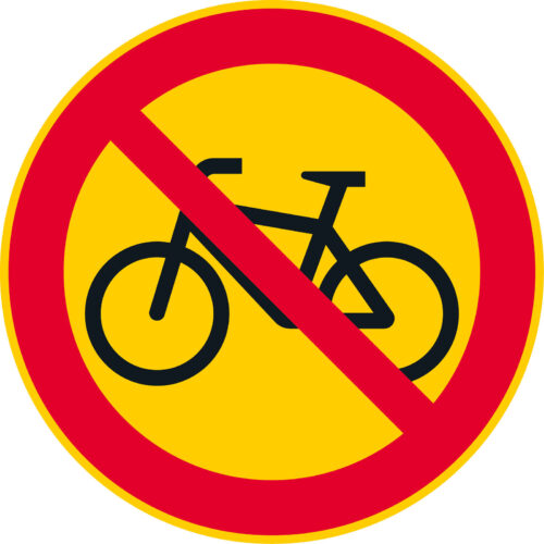 pyörällä ajo kielletty